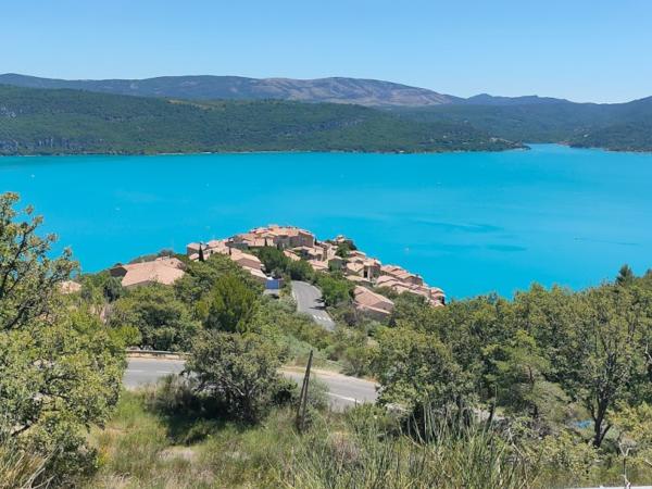 Dans la région [été] (>5 km)