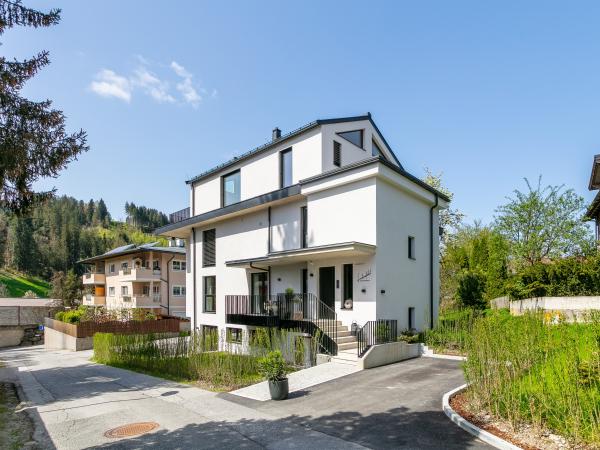 Außenseite Ferienhaus [Sommer]