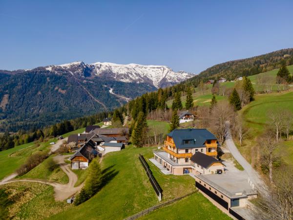 Außenseite Ferienhaus [Sommer]