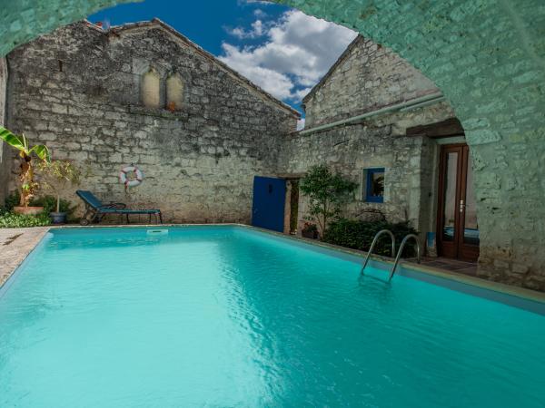 Pool des Ferienhauses