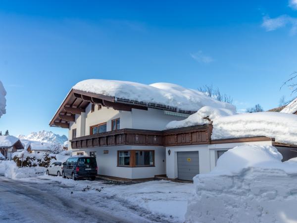 Holiday Home Exterior [winter]