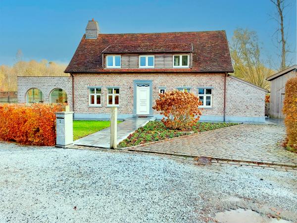 Extérieur maison de vacances [été]