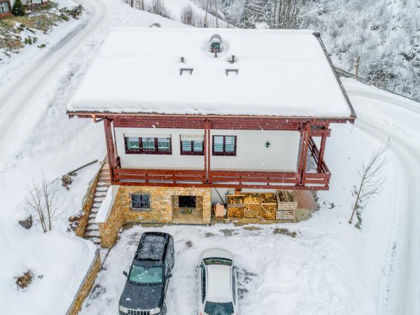 Außenseite Ferienhaus [Winter]