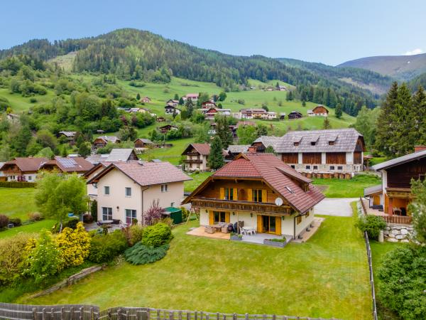 Extérieur maison de vacances [été]