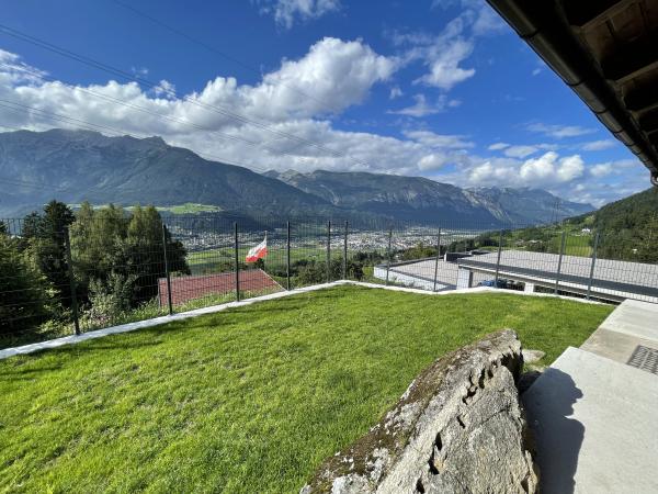 Vue de la maison de vacances [été]