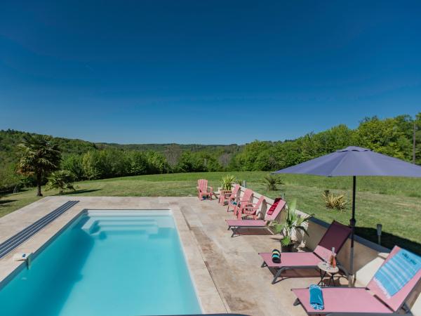 Piscine maison de vacances