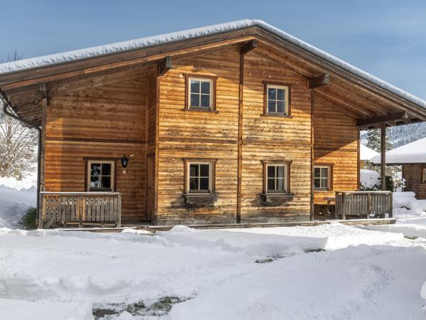 Außenseite Ferienhaus [Winter]