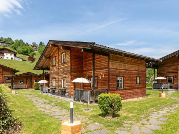 Außenseite Ferienhaus [Sommer]