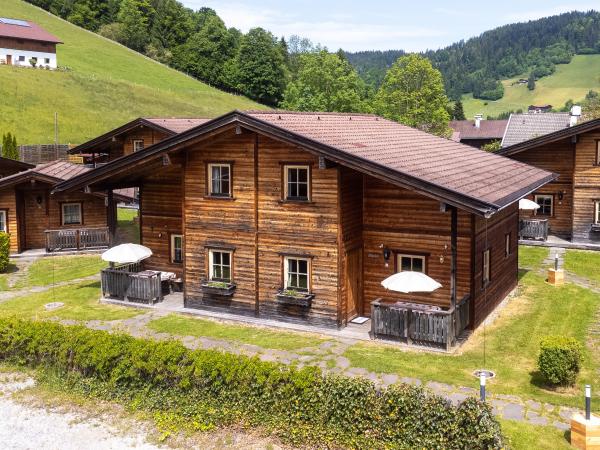 Außenseite Ferienhaus [Sommer]