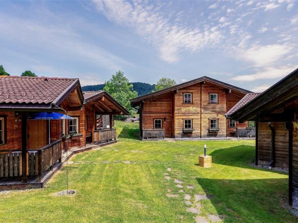 Außenseite Ferienhaus [Sommer]