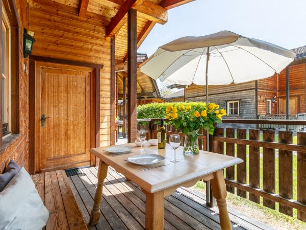 Terrasse / Balkon