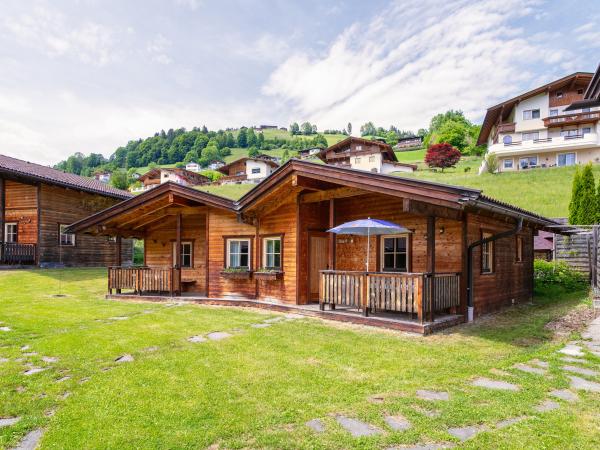 Außenseite Ferienhaus [Sommer]