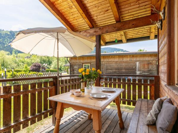 Terrasse / Balkon