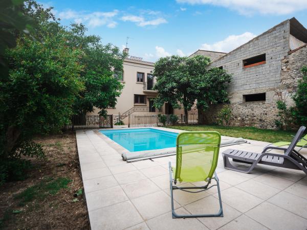 Holiday Home Swimming Pool