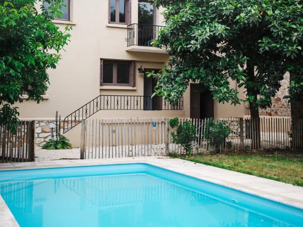 Piscine maison de vacances