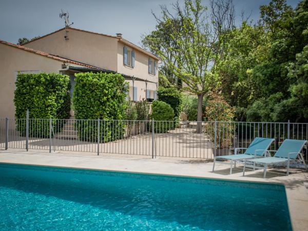 Extérieur maison de vacances [été]