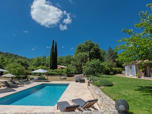 Piscine maison de vacances