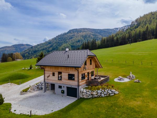 Außenseite Ferienhaus [Sommer]