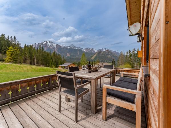 Terrasse / Balkon