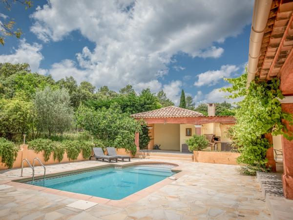 Holiday Home Swimming Pool