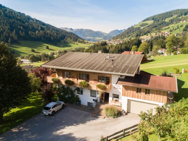 Extérieur maison de vacances [été]