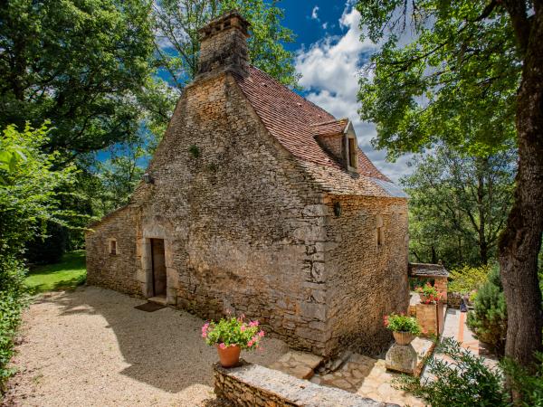 Außenseite Ferienhaus [Sommer]