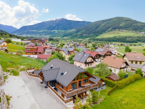 Außenseite Ferienhaus [Sommer]