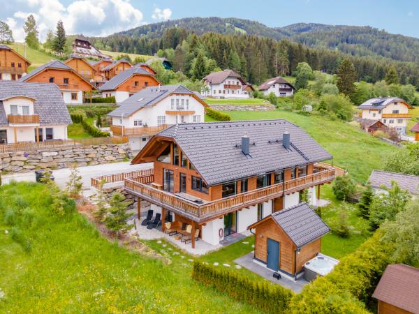 Extérieur maison de vacances [été]