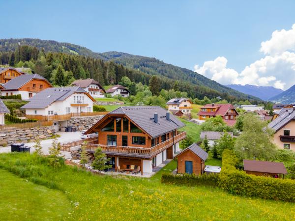 Extérieur maison de vacances [été]