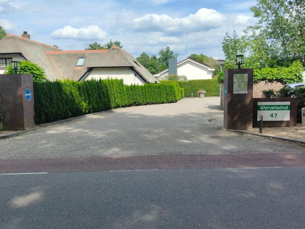 Immediate Surroundings [summer] (<1 km)