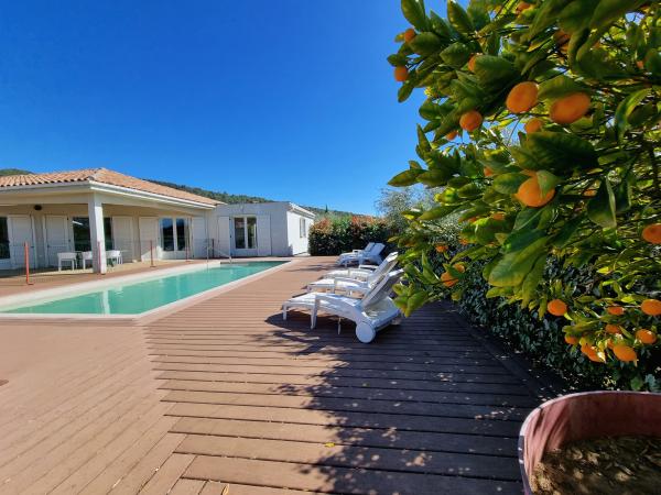 Piscine maison de vacances