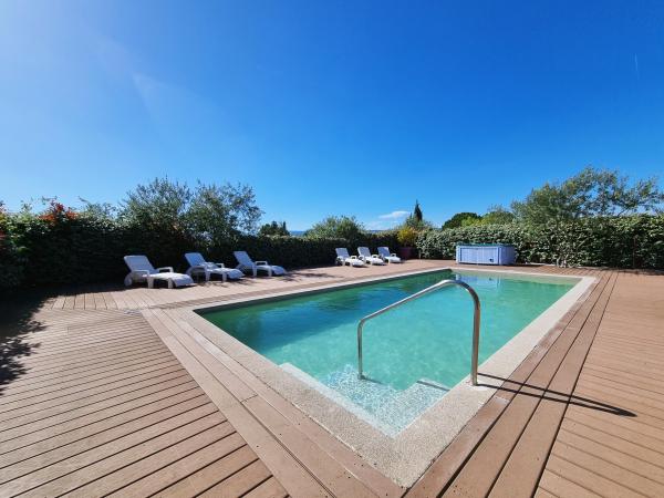 Piscine maison de vacances