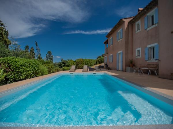 Piscine maison de vacances