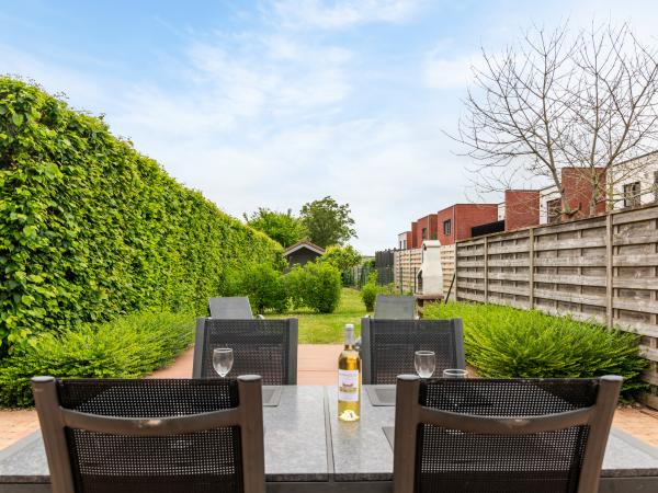 Terrasse / Balkon