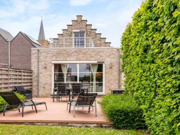 Terrasse / Balkon