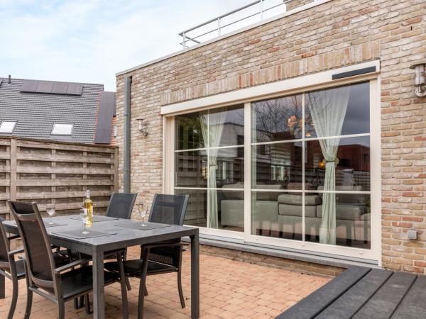 Terrasse / Balkon