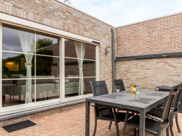 Terrasse / Balkon