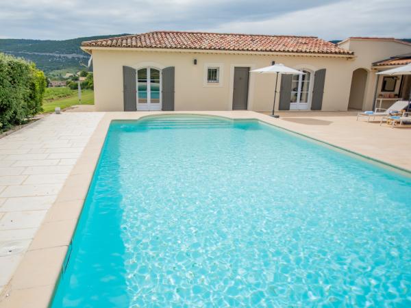 Piscine maison de vacances