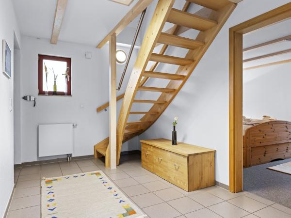 Entrance / Reception