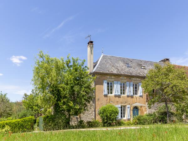 Außenseite Ferienhaus [Sommer]