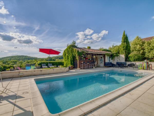 Piscine maison de vacances