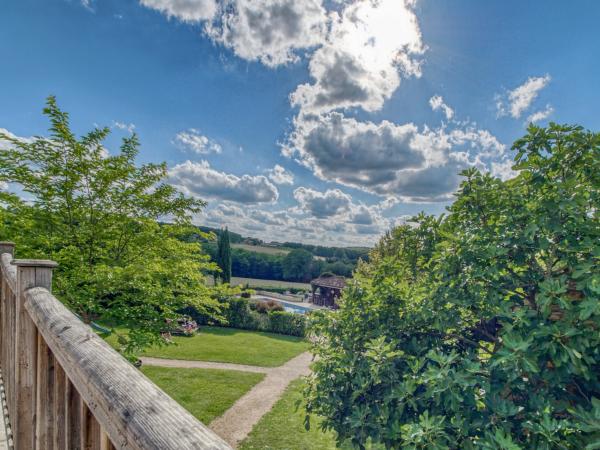 Vue de la maison de vacances [été]