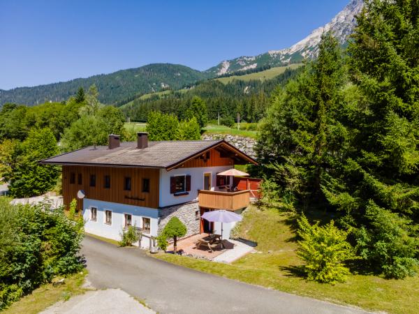 Extérieur maison de vacances [été]