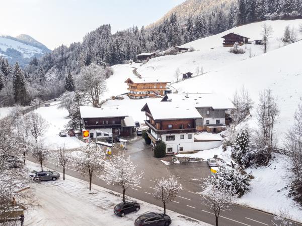 Außenseite Ferienhaus [Winter]