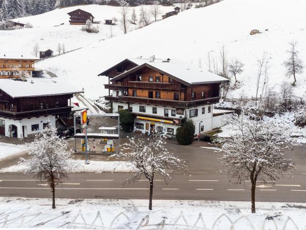 Außenseite Ferienhaus [Winter]