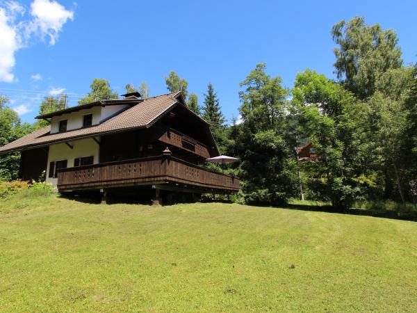 Außenseite Ferienhaus [Sommer]