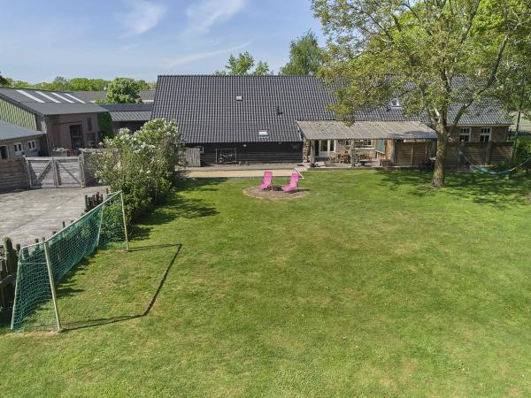 Garden [summer]