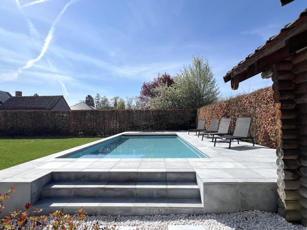 Piscine maison de vacances