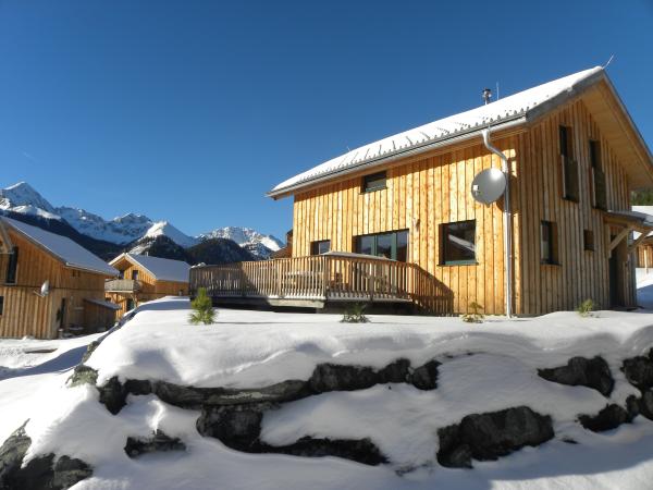 Außenseite Ferienhaus [Winter]