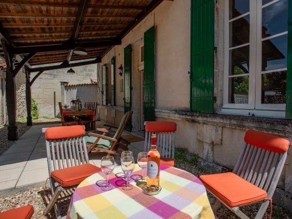 Terrasse / Balkon